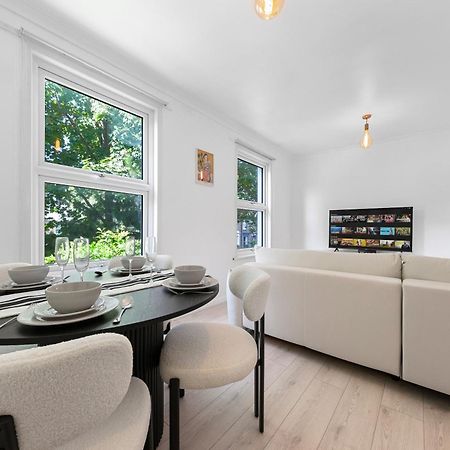 Апартаменти Stylish Flat Near Tower Bridge & London Bridge Екстер'єр фото