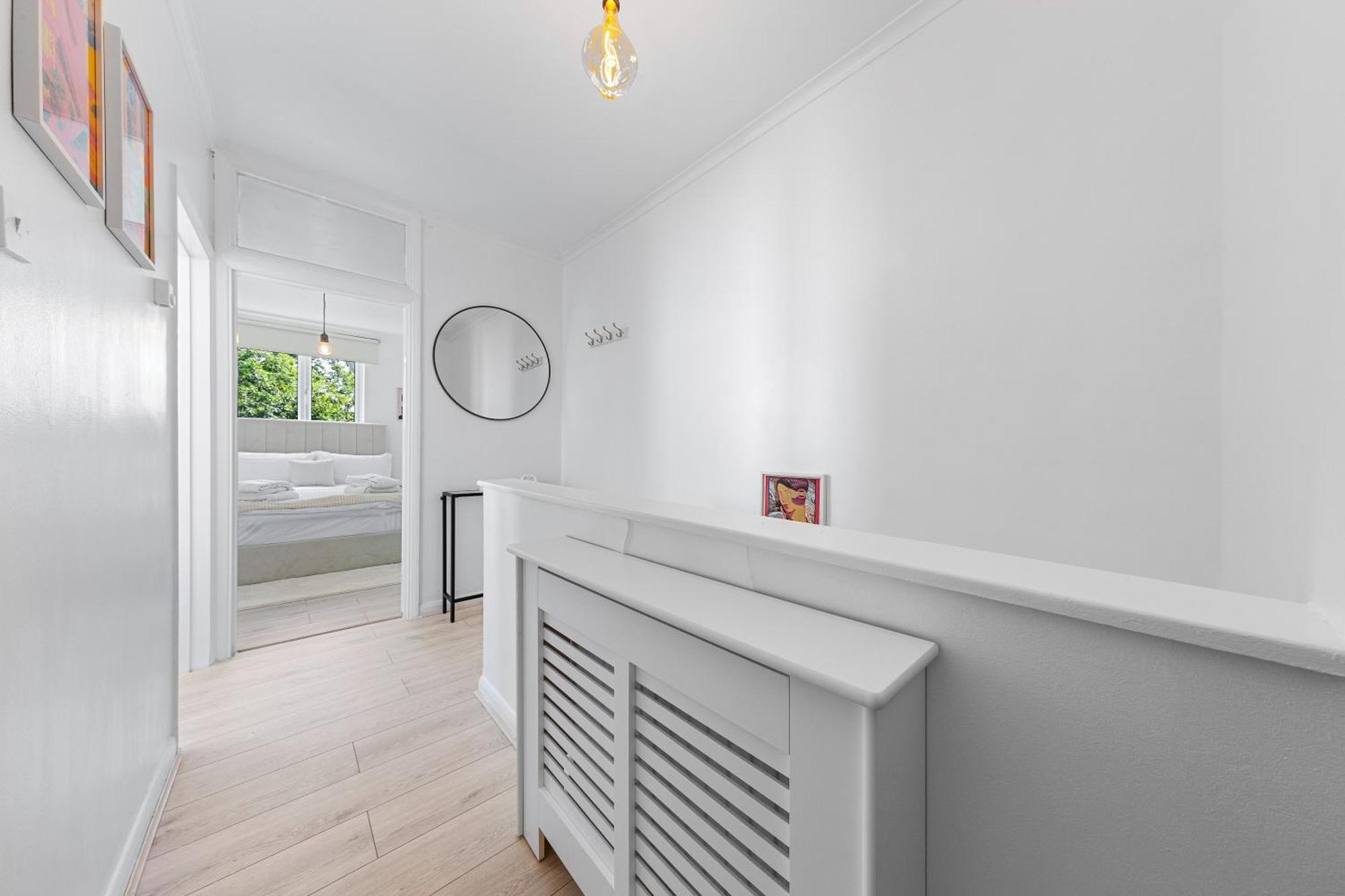 Апартаменти Stylish Flat Near Tower Bridge & London Bridge Екстер'єр фото