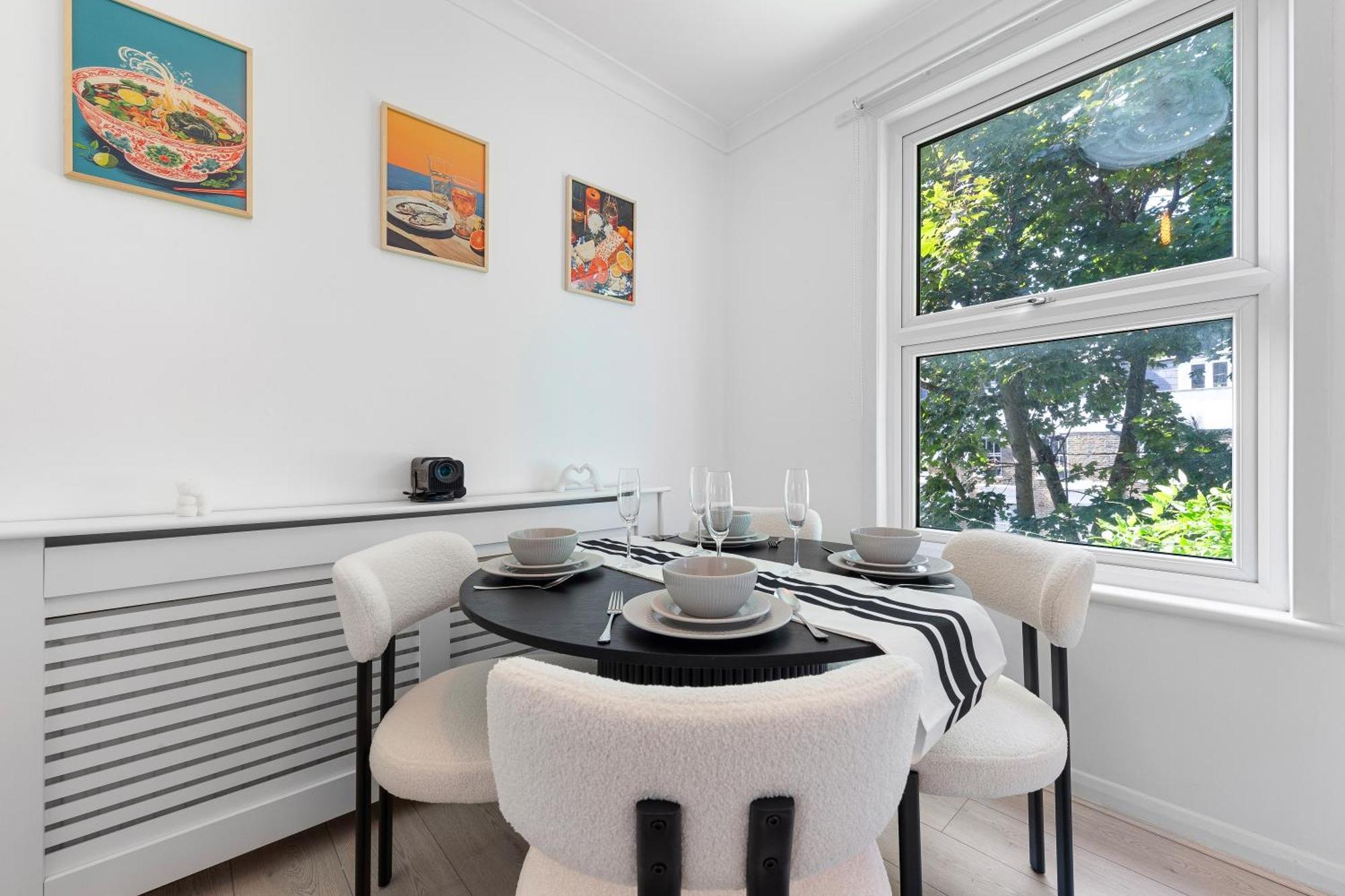 Апартаменти Stylish Flat Near Tower Bridge & London Bridge Екстер'єр фото